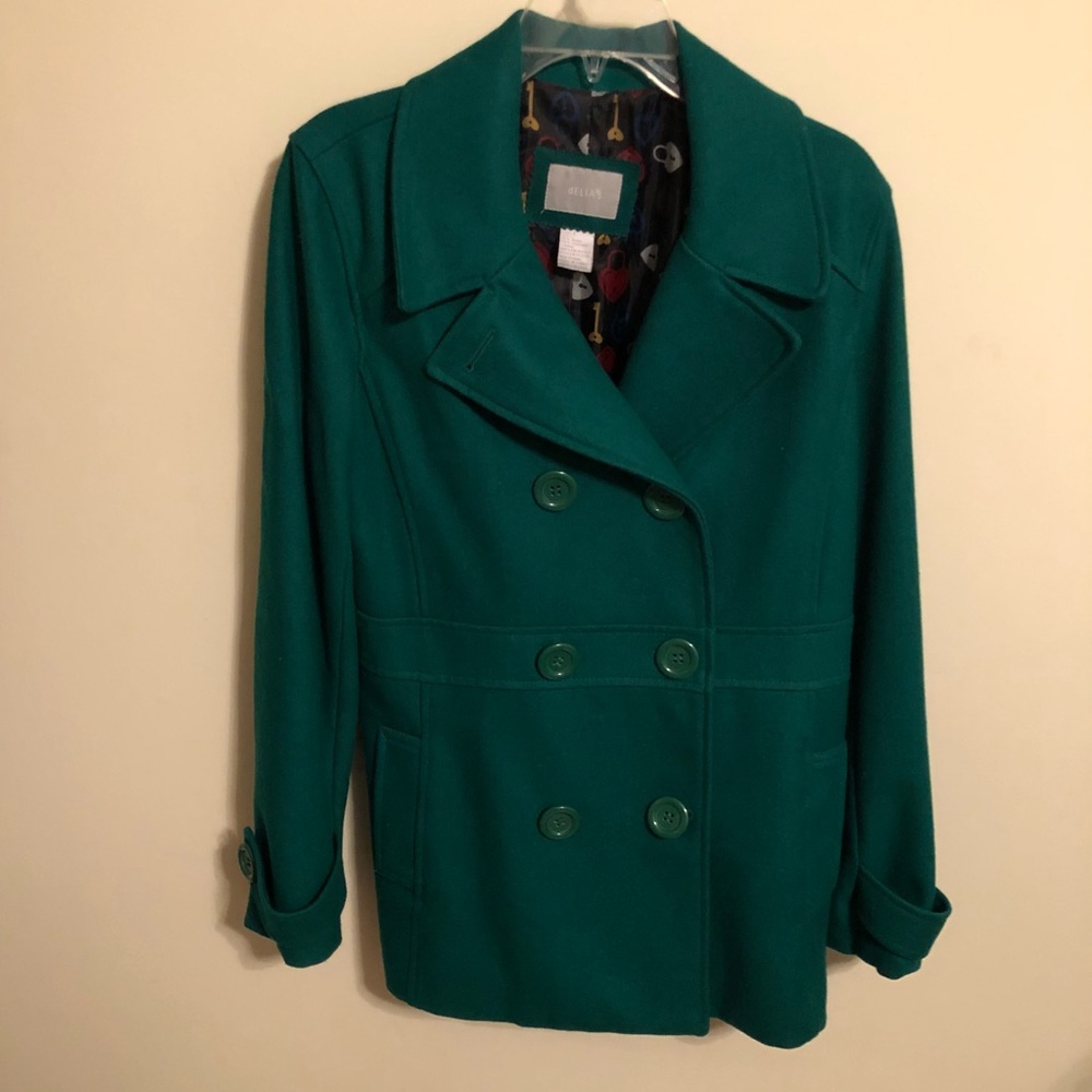 Green pea coat.